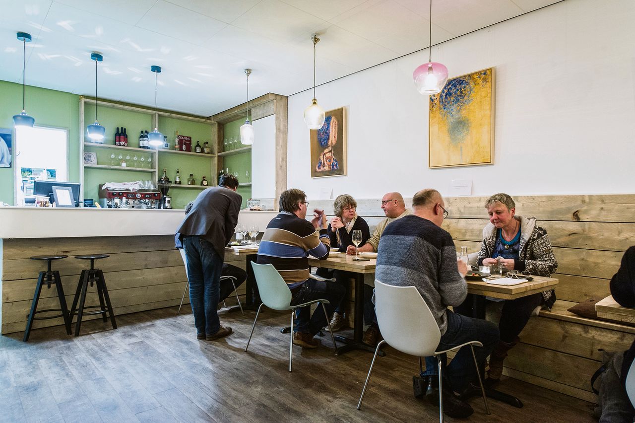 Eten bij de zingende kok Alberto Nol in restaurant Ruiseñor in Den Haag.