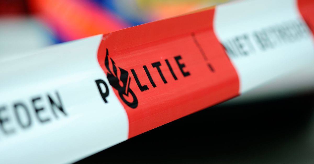 Politie zoekt vermist meisje (15) dat mogelijk in levensgevaar is.