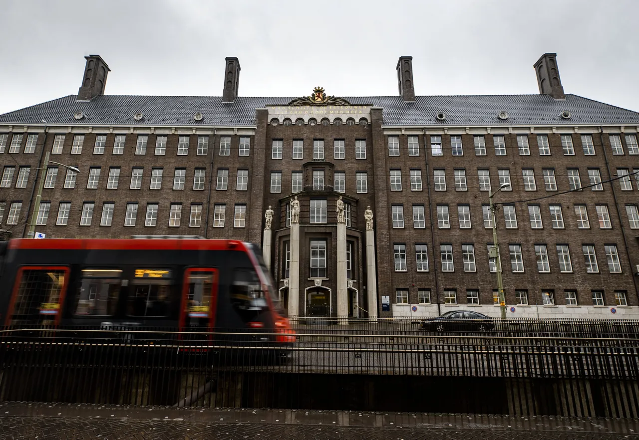 MIVD: Nederland door Oekraïneoorlog nog aantrekkelijker cyber- en ...