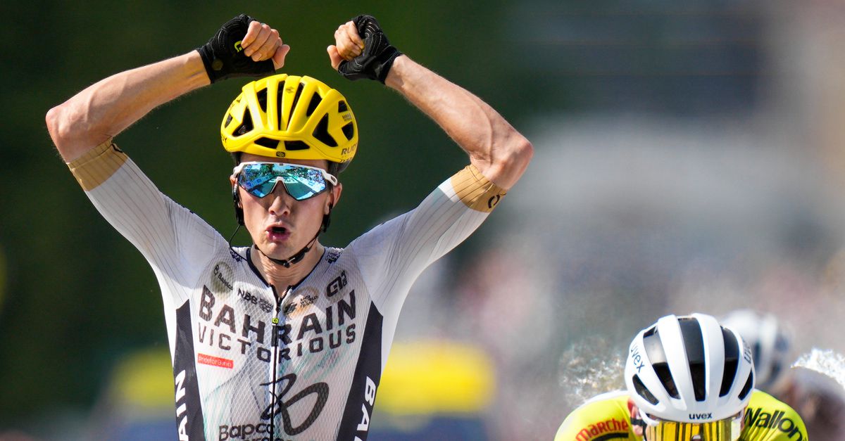 Pello Bilbao dedica la victoria de la décima etapa del Tour de Francia a Gino Mäder, fallecido en un accidente