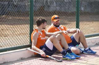 Hockeybond Gaat Verder Met Bondcoaches Caldas En Annan Nrc
