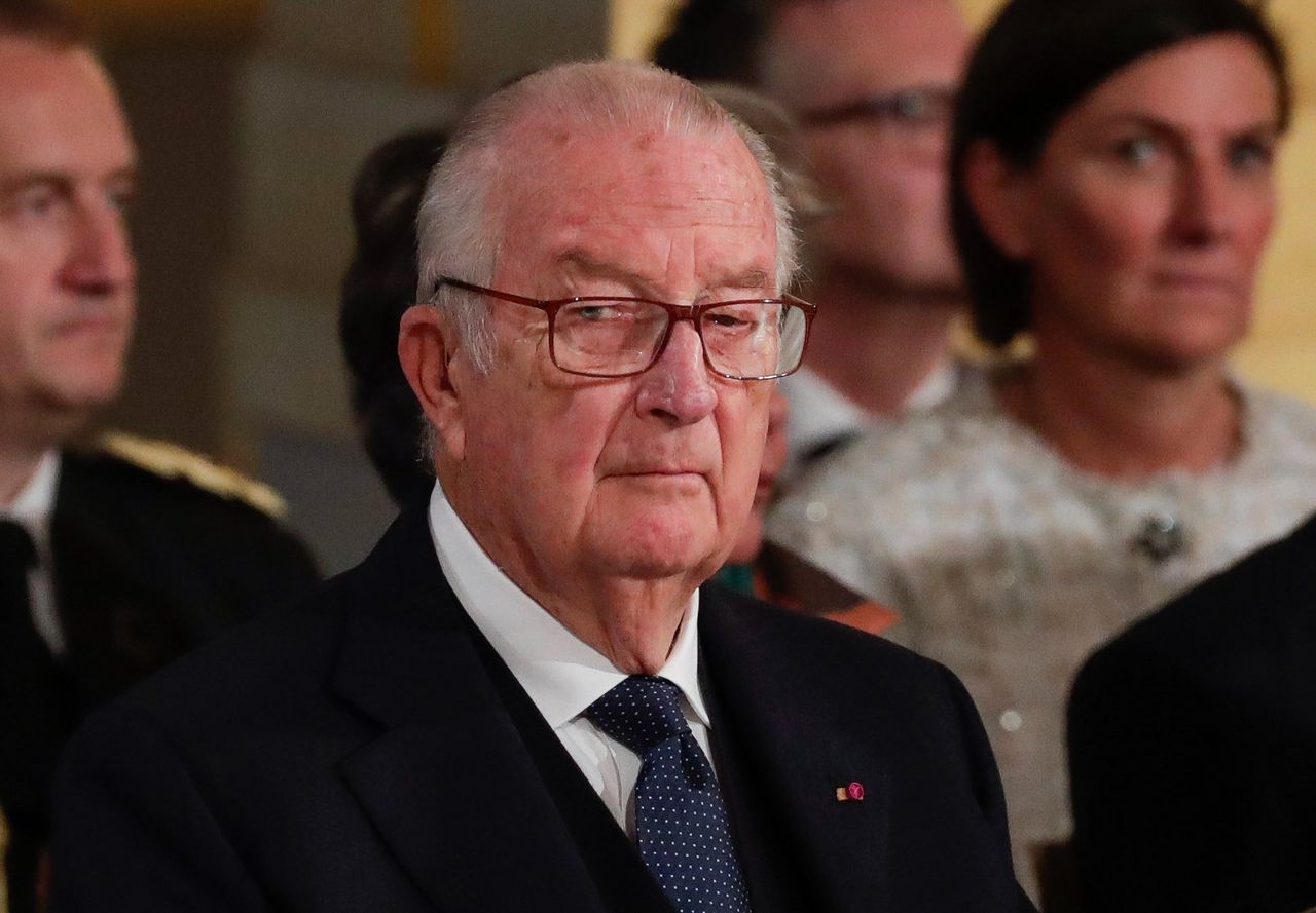 Belgische koning Albert II geeft buitenechtelijke dochter toe 