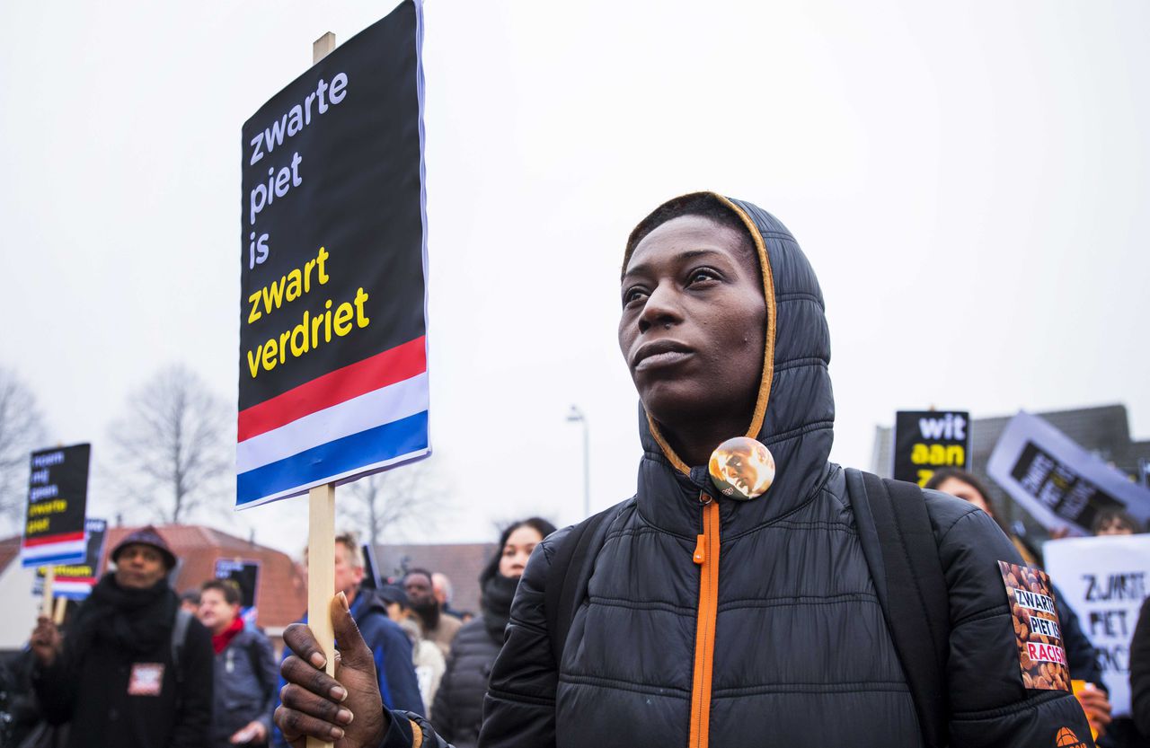'Burgerplicht' brengt anti-Zwarte Piet-demonstranten opnieuw naar Dokkum 