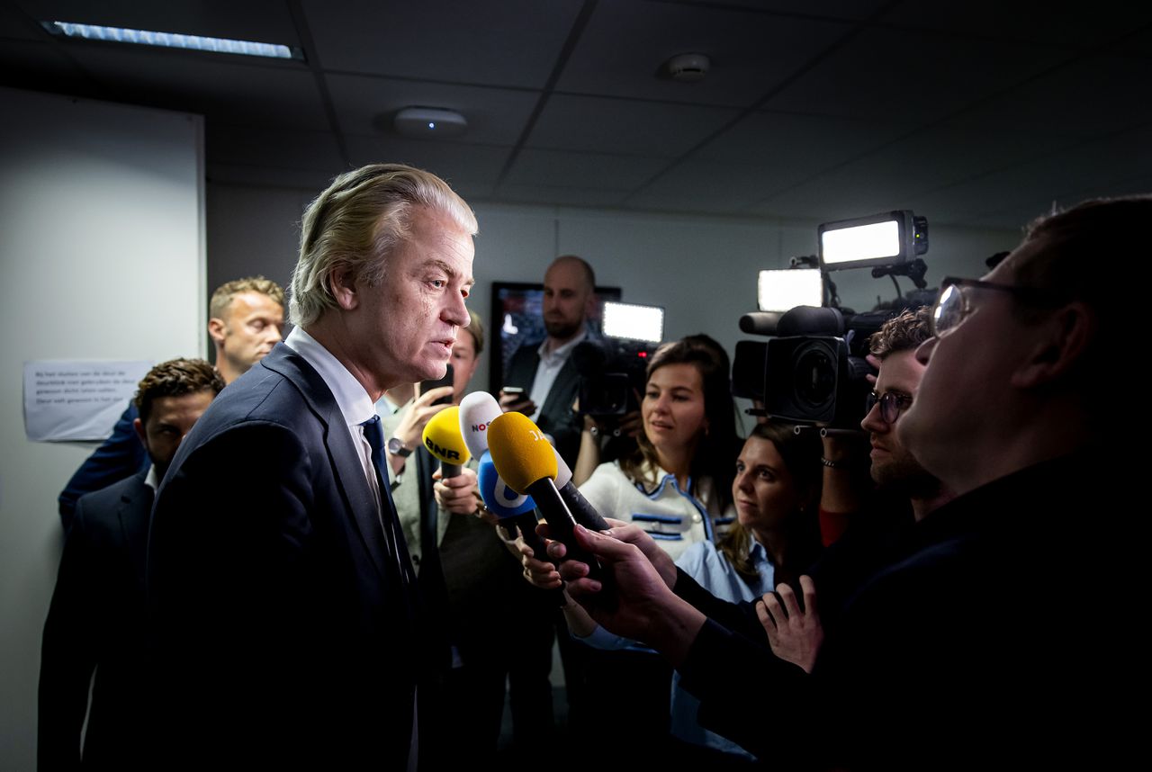 PVV, VVD, NSC en BBB beloven ‘nieuwe weg’: betrouwbare overheid en streng migratiebeleid speerpunten akkoord 