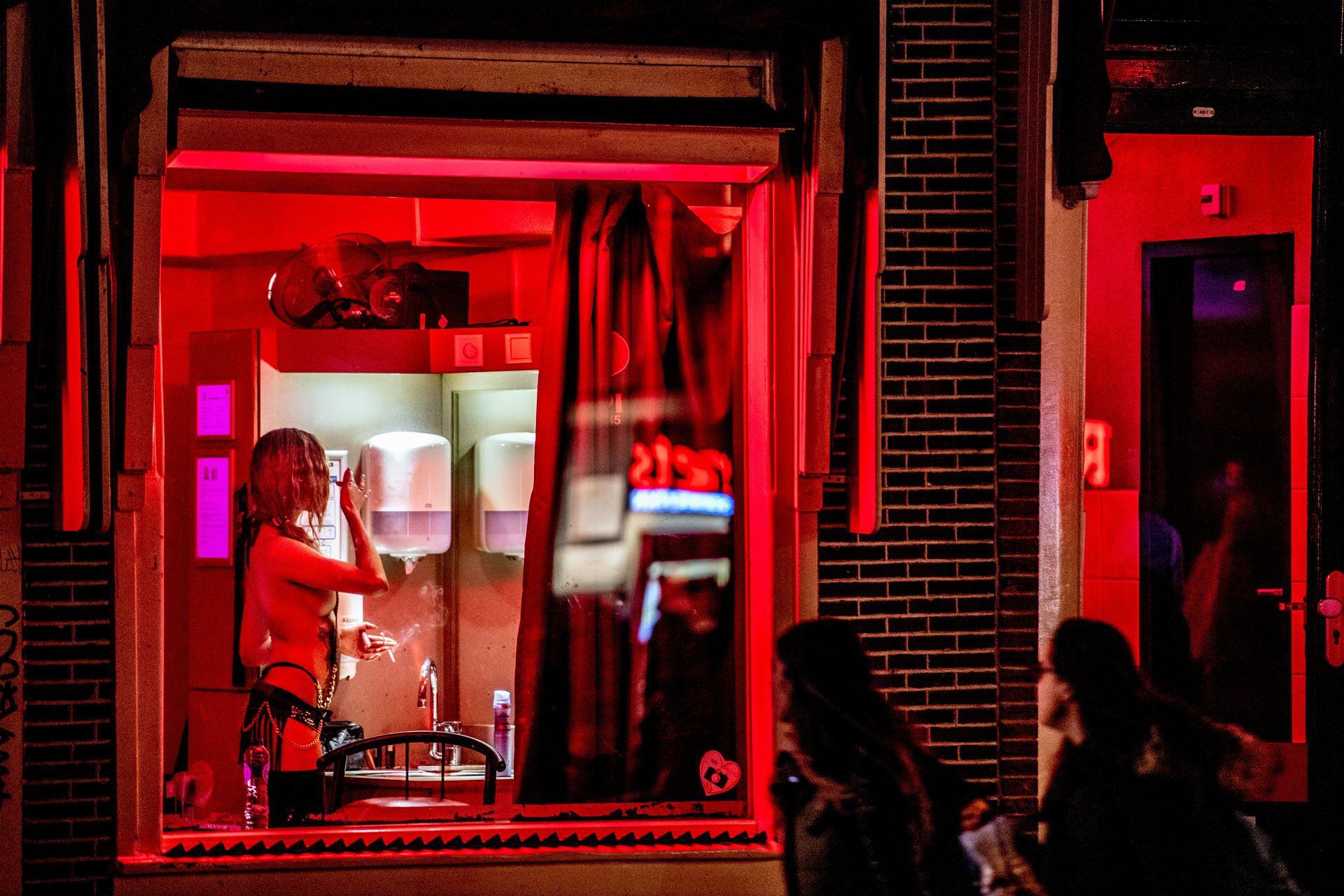 красные фонари амстердам девушки фото