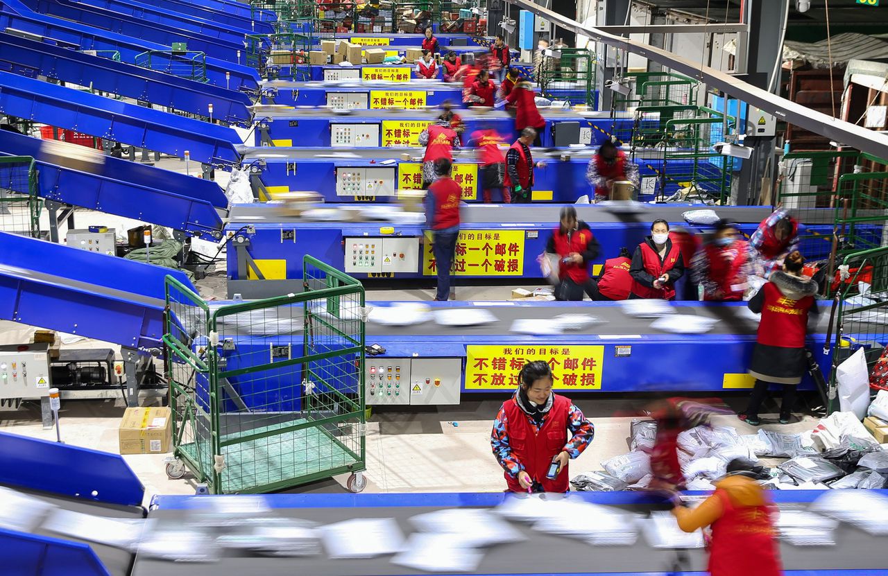 Een distributiecentrum van Alibaba in de Chinese miljoenenstad Hengyang.