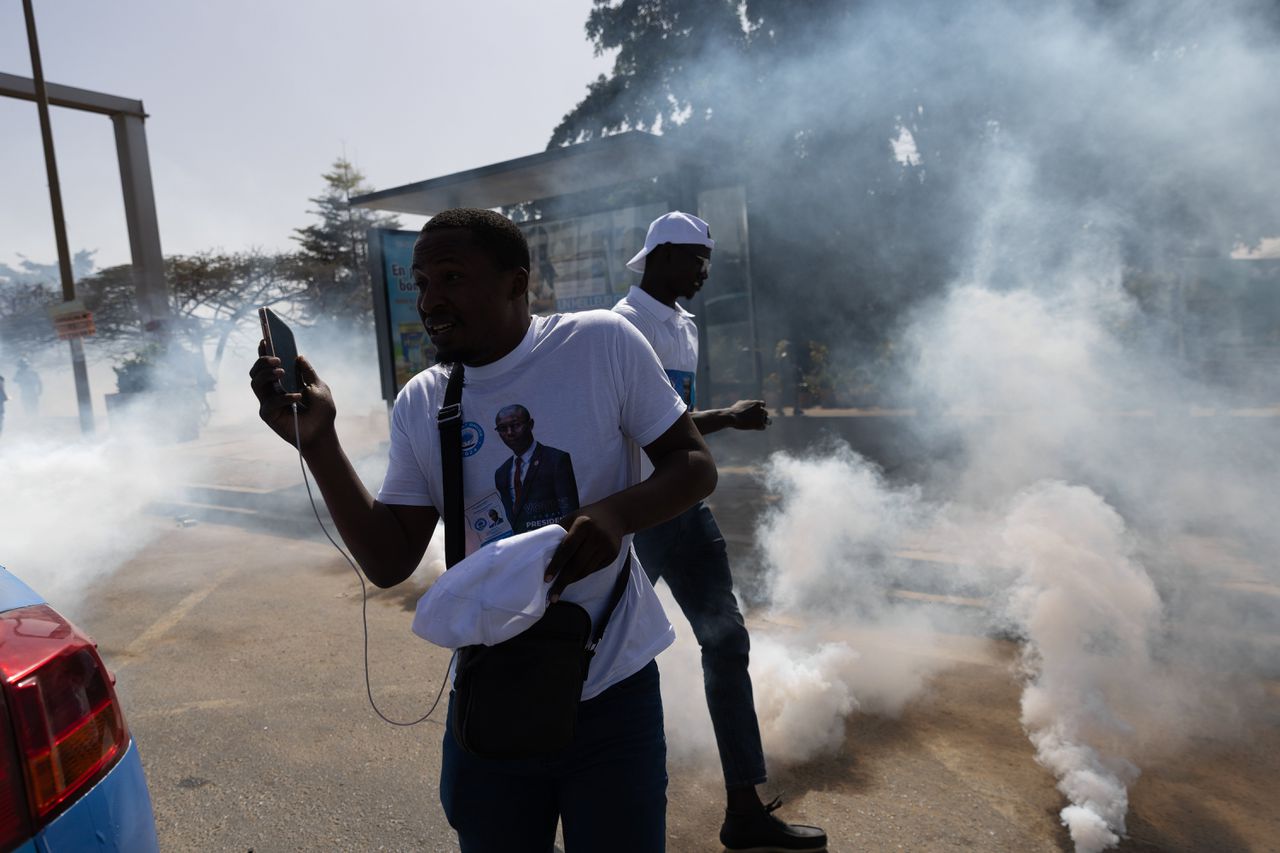 Twee Senegalese oppositiepolitici opgepakt, vlak na uitstel presidentsverkiezingen 