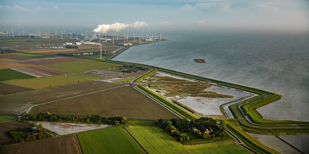 De Eemshaven in Groningen waar de RWE-waterstoffabriek gaat komen.