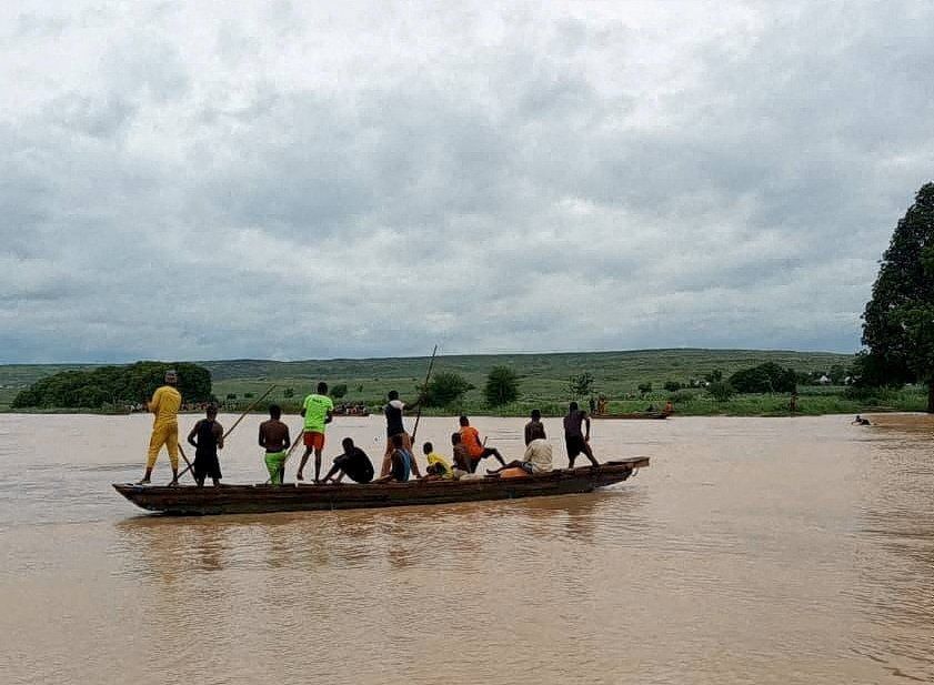 Bootongeluk Nigeria: minstens zestig mensen omgekomen