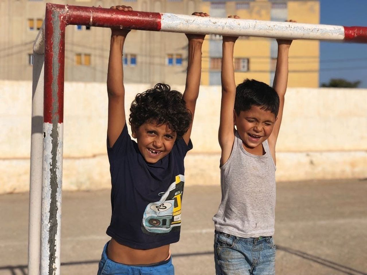 Yetuk va yosh stran-on porno Onam bilan gozal, nozik jinsiy aloqa