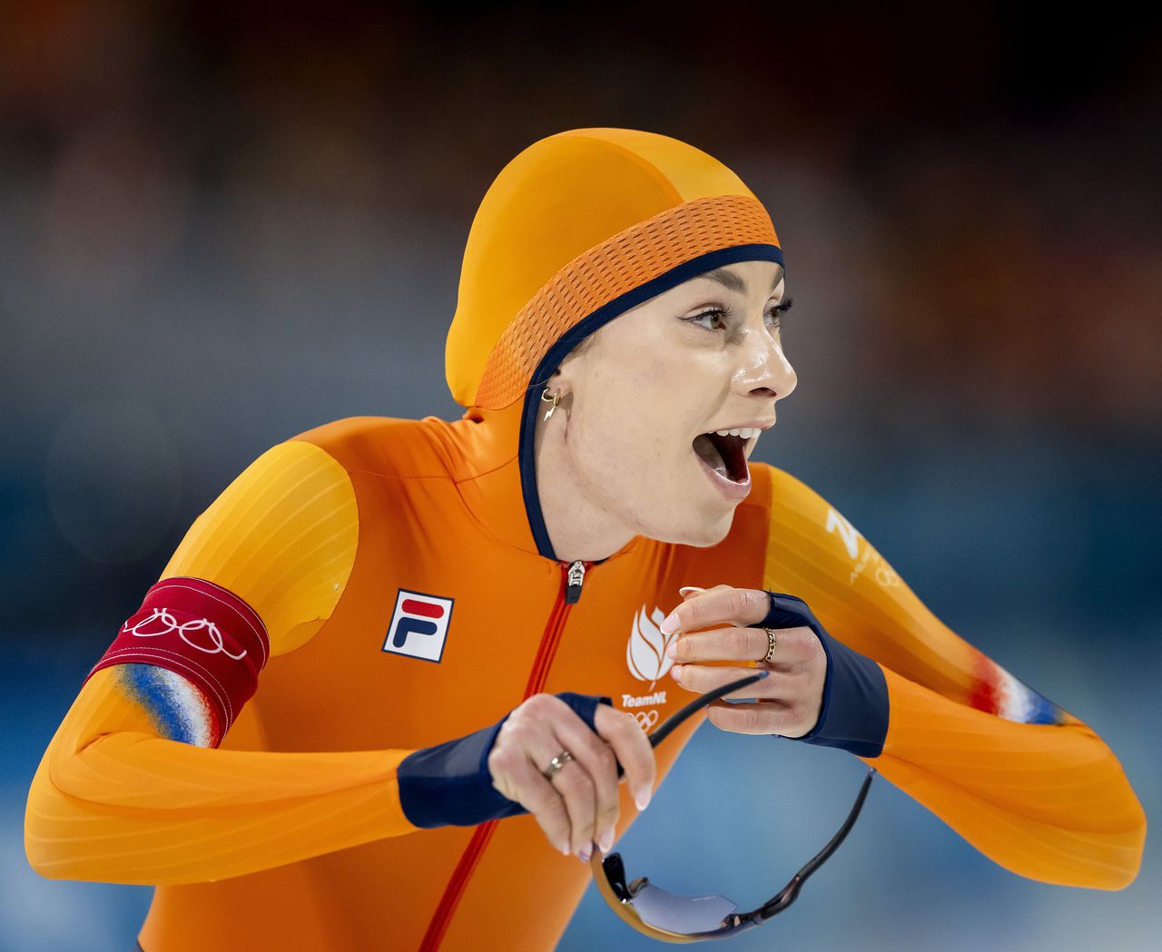Femke Kok werd tweede op de 1.000 meter in Milaan. Zondag is ze als wereldrecordhouder favoriet op de 500 meter, komende week start ze ook nog op de 1.500 meter.
