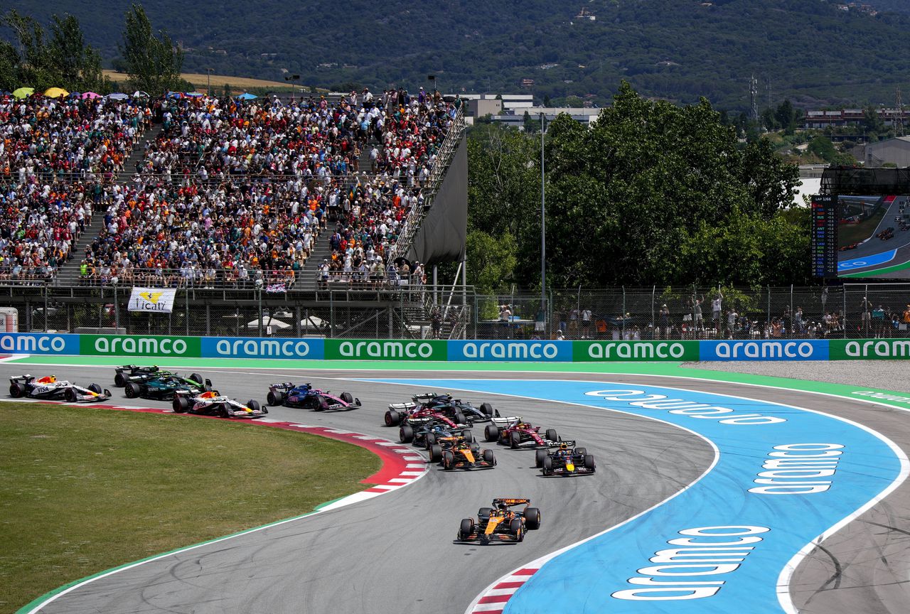 Other markets, more VIPS and younger audience: due to the urge to innovate, Formula 1 is getting further and further away from the ‘normal’ fan