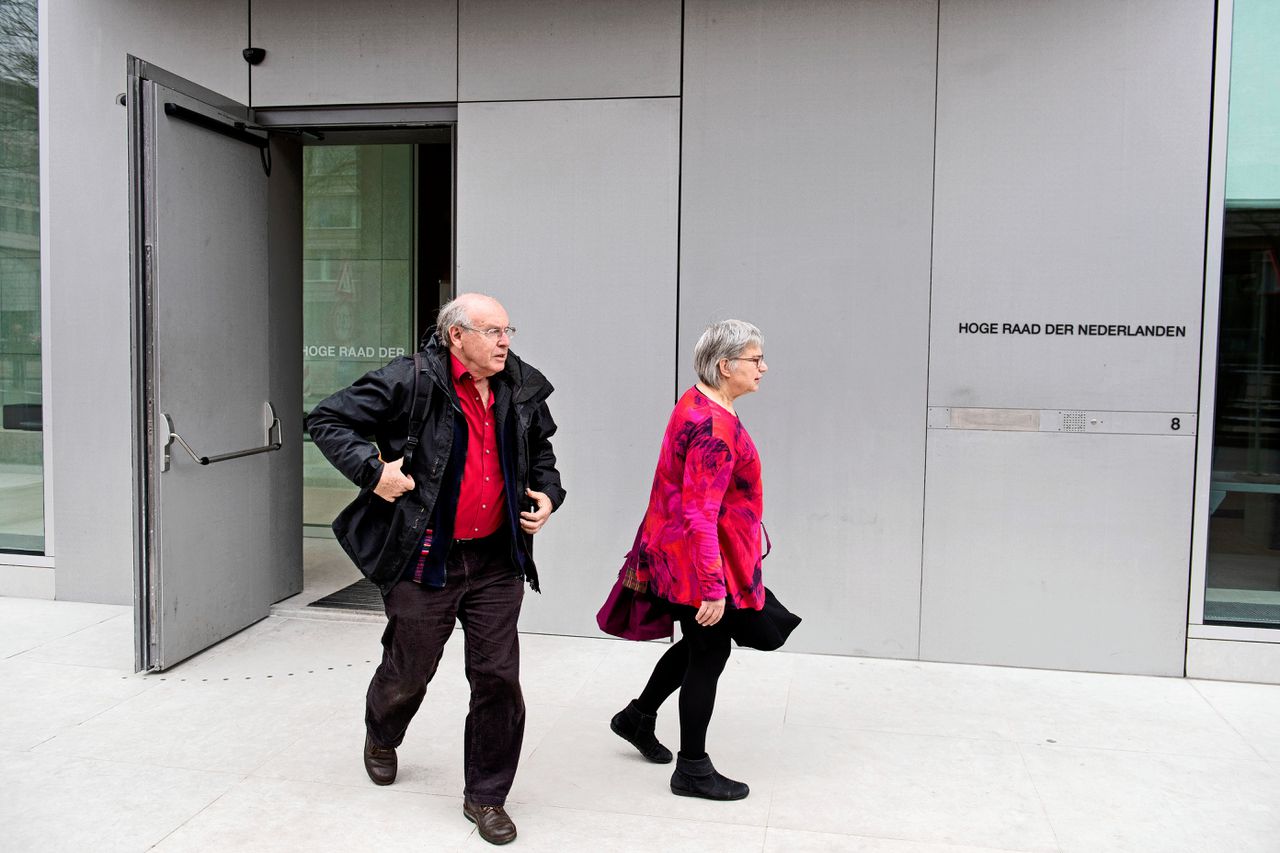 OM eist drie maanden om hulp bij zelfdoding moeder - NRC