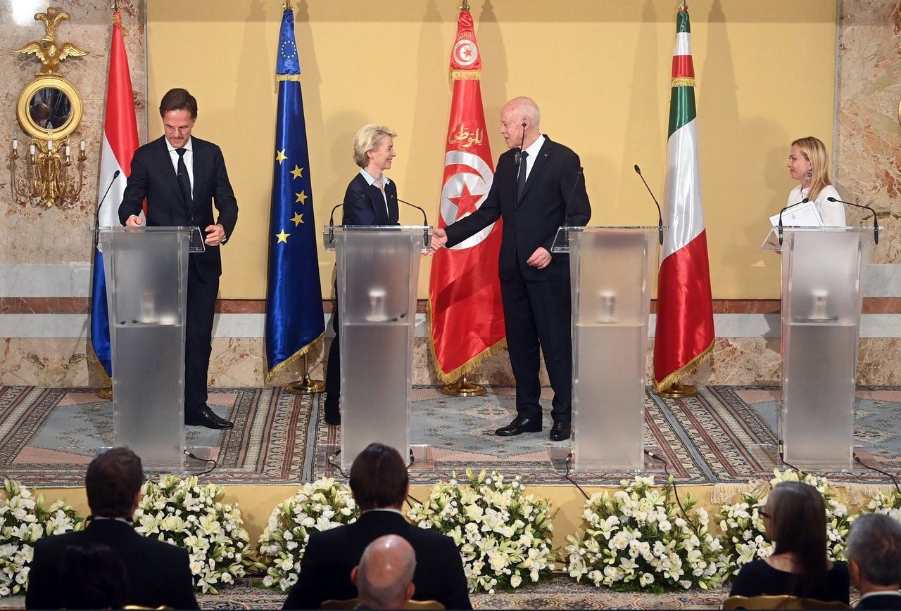 Duitsland kritisch op Tunesië-deal: ‘EU-lidstaten werden gepasseerd’ 