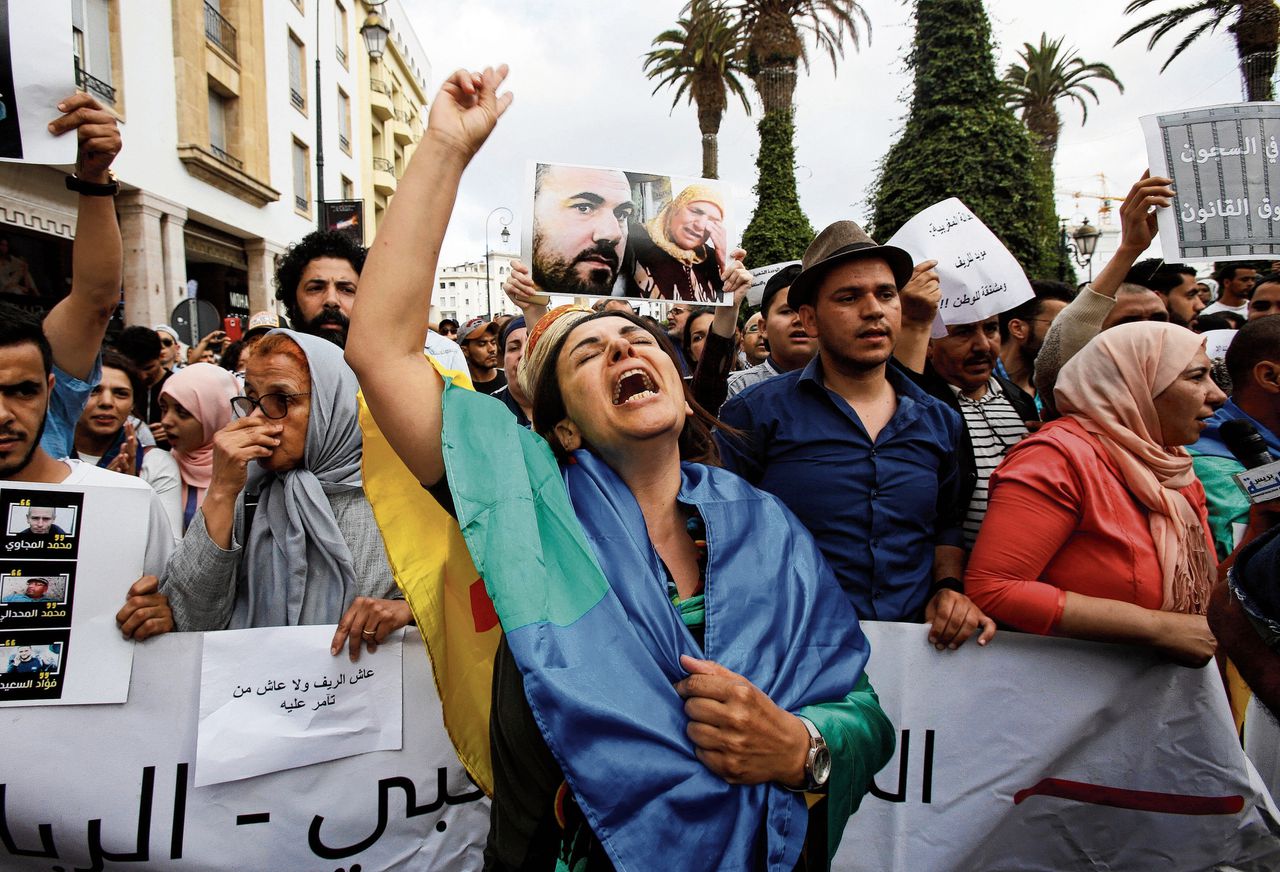 Protesten tegen de veroordeling van Hirak-leider Nasser Zafzafi in juni dit jaar.
