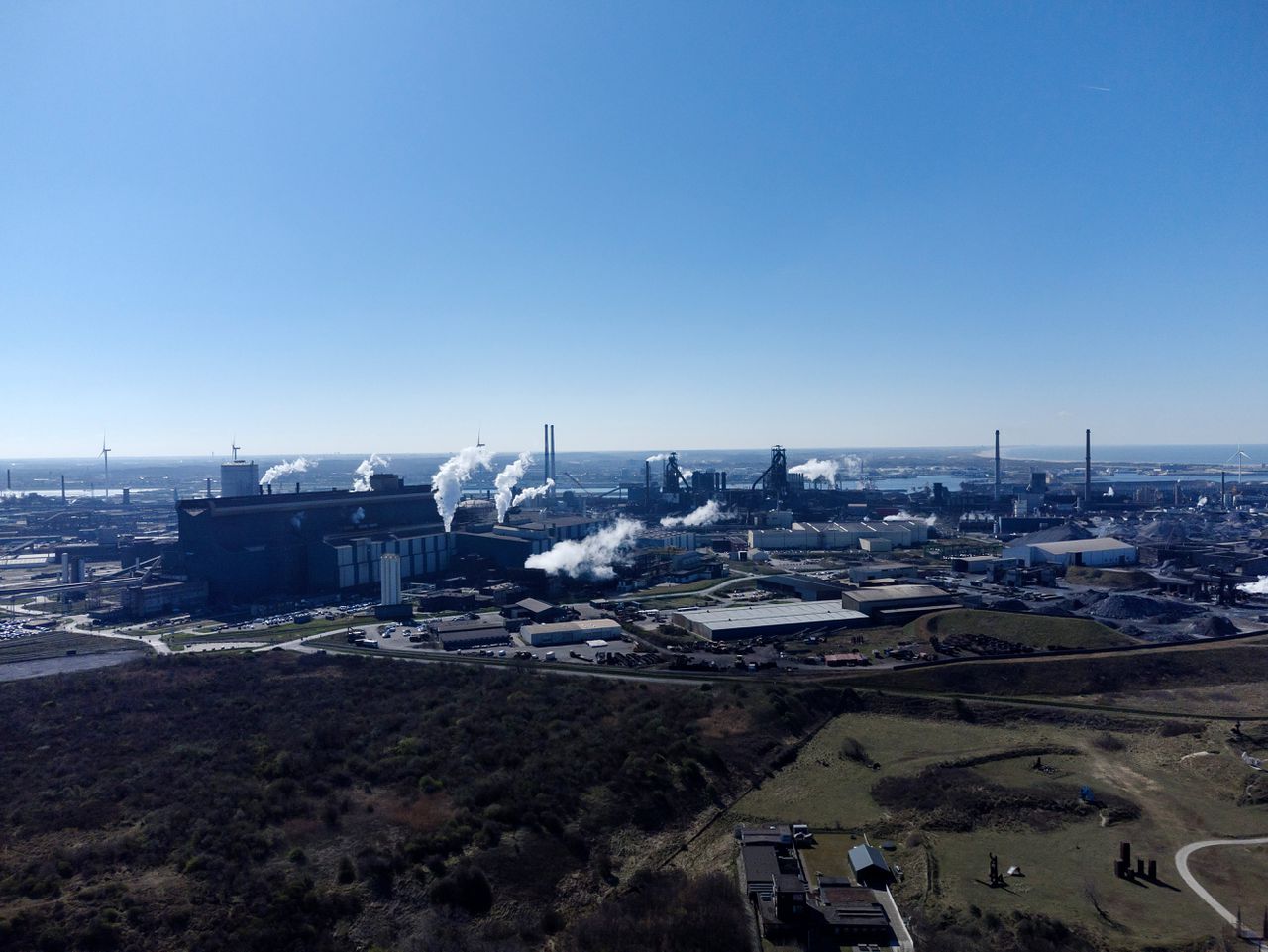 Expertgroep: ‘Overheid moet subsidie Tata Steel kunnen stopzetten als er onvoldoende gezondheidswinst is’ 