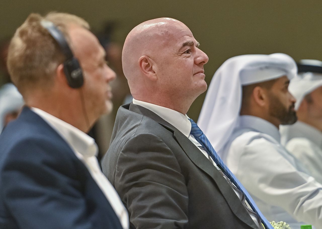 Infantino baart opzien en noemt westerse kritiek op Qatar ‘racisme’ 