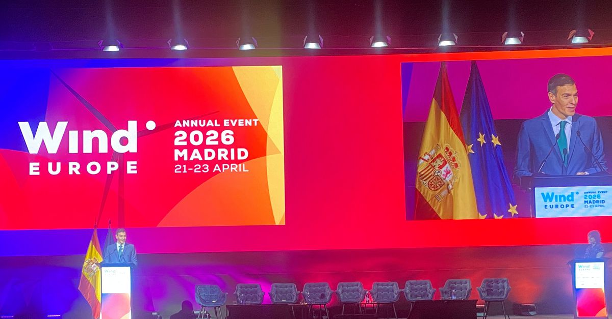 ‘Een crisis kan overal ontstaan, zolang we van fossiele brandstoffen afhankelijk blijven’, zegt de Spaanse premier Sánchez