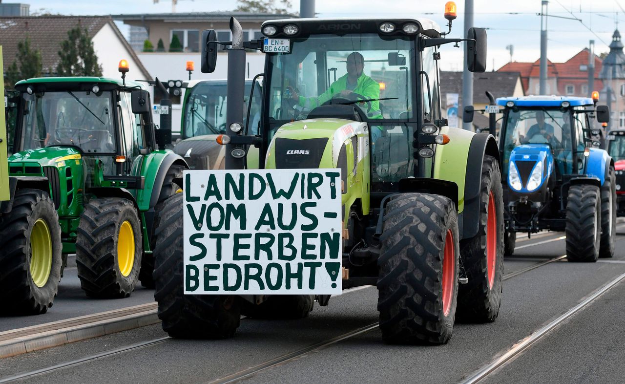 Tienduizenden boeren in Duitsland protesteren tegen milieubeleid 