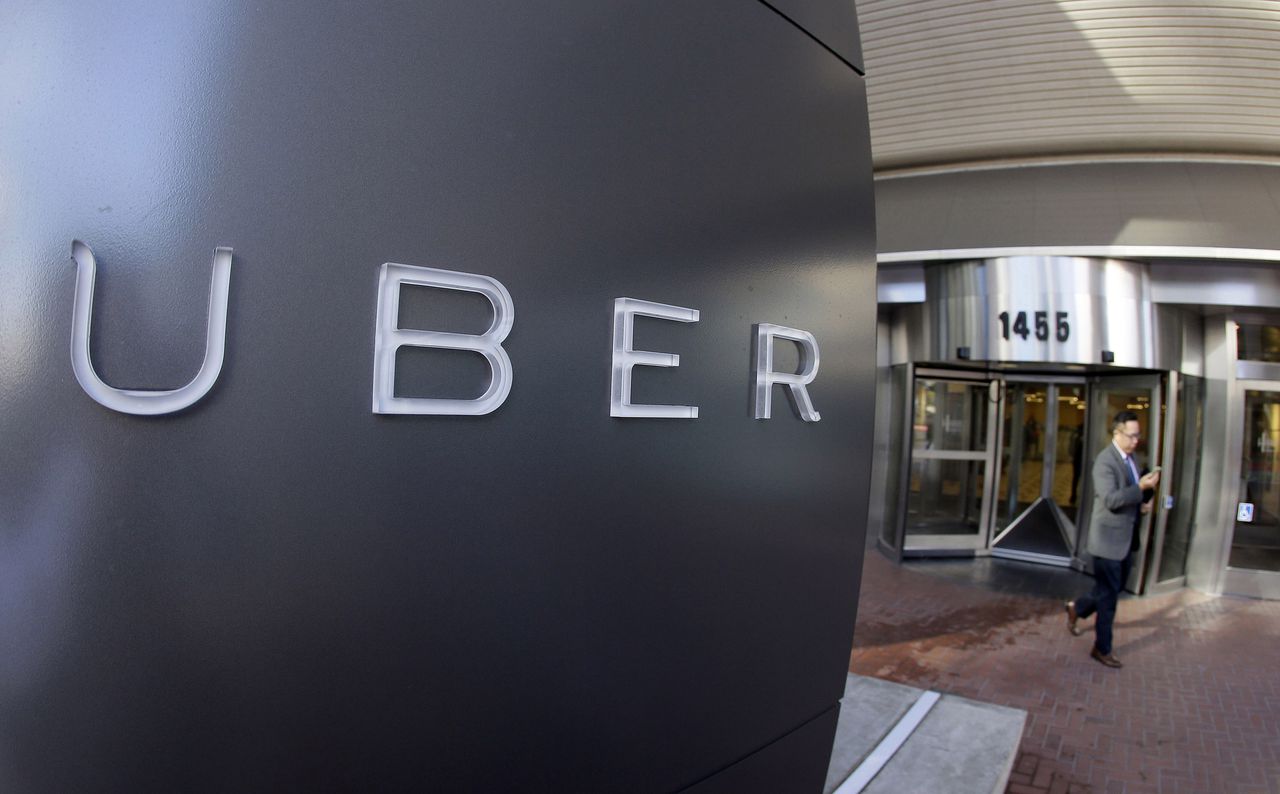 Beeld van hoofdkwartier van Uber in San Francisco. Taxibedrijf Uber moet 650.000 euro betalen wegens een nieuwe overtreding van de taxiwet.