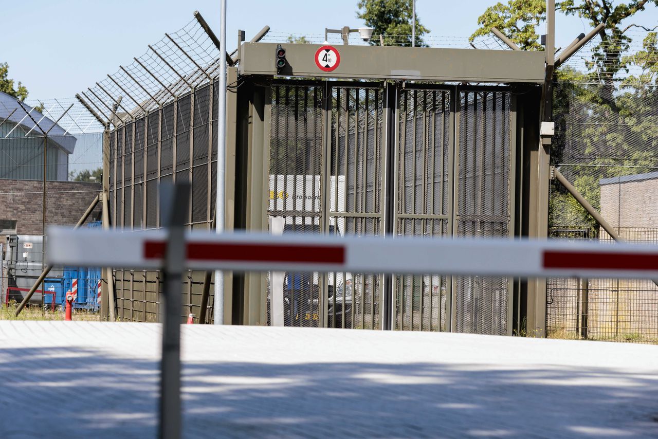 Een van twee ontsnapte tbs’ers Nijmeegse Pompekliniek opgepakt 