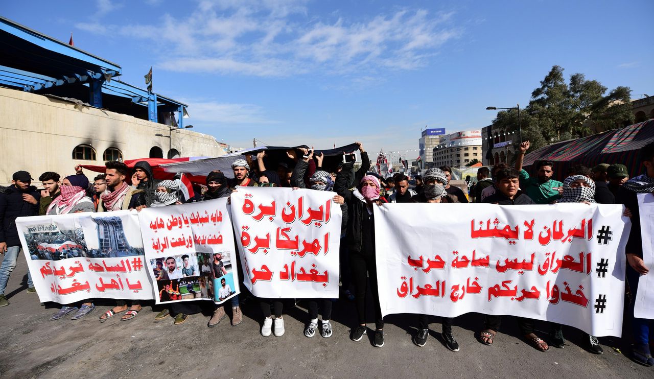 Demonstranten in Bagdad eisten donderdag het vertrek van Iran uit Irak.