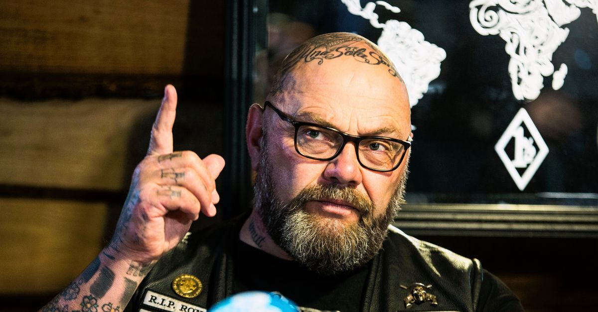De Imposante Baas Van No Surrender Nrc