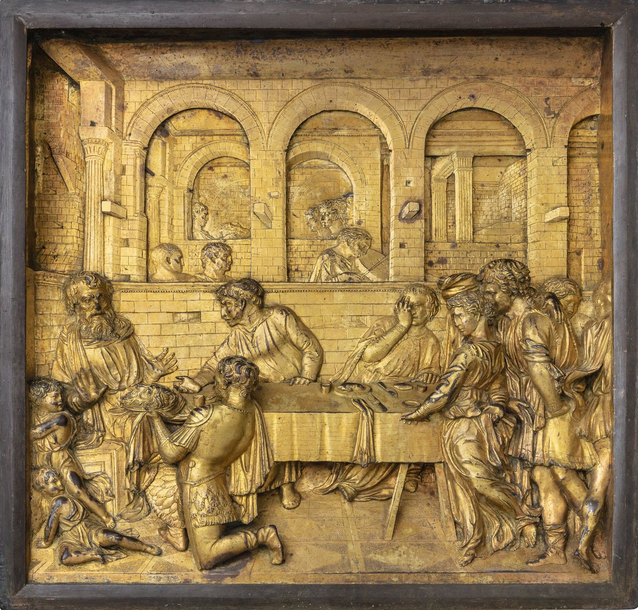 Donatello, Feestmaal van Herodes (1423-1427) na de schoonmaak.