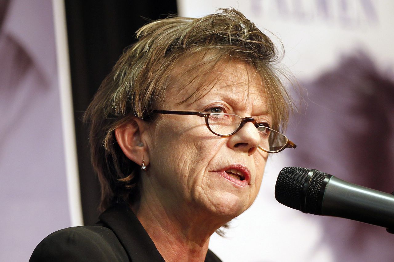 Hoe kijkt Connie Palmen terug op haar ‘omstreden’ roman