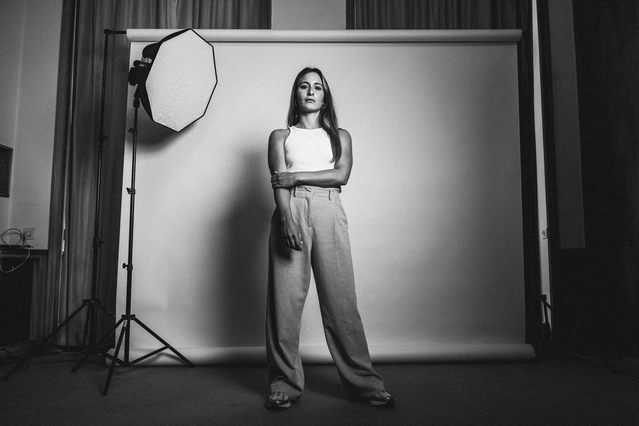 Dilan Yurdakul brengt een ode aan de vrouwen die haar het leven soms ook moeilijk maken