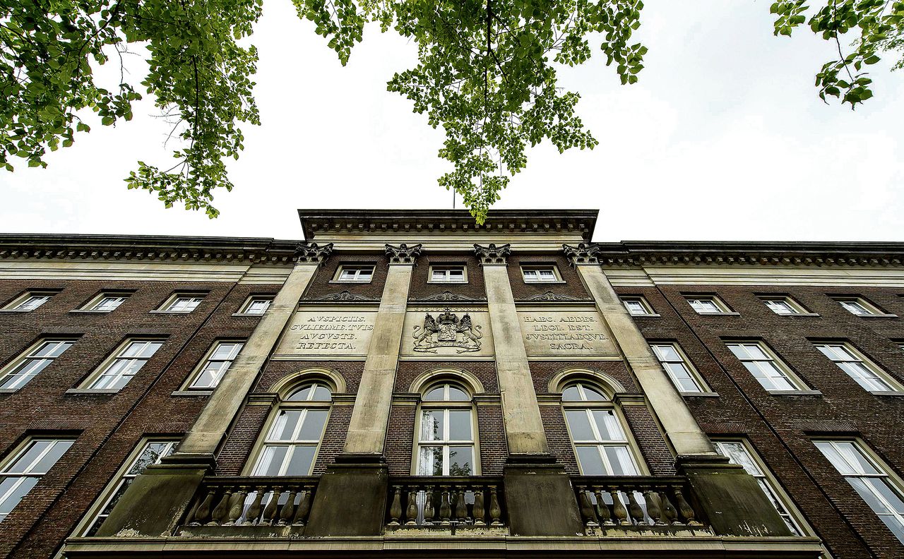 Het oude Paleis van Justitie in Amsterdam