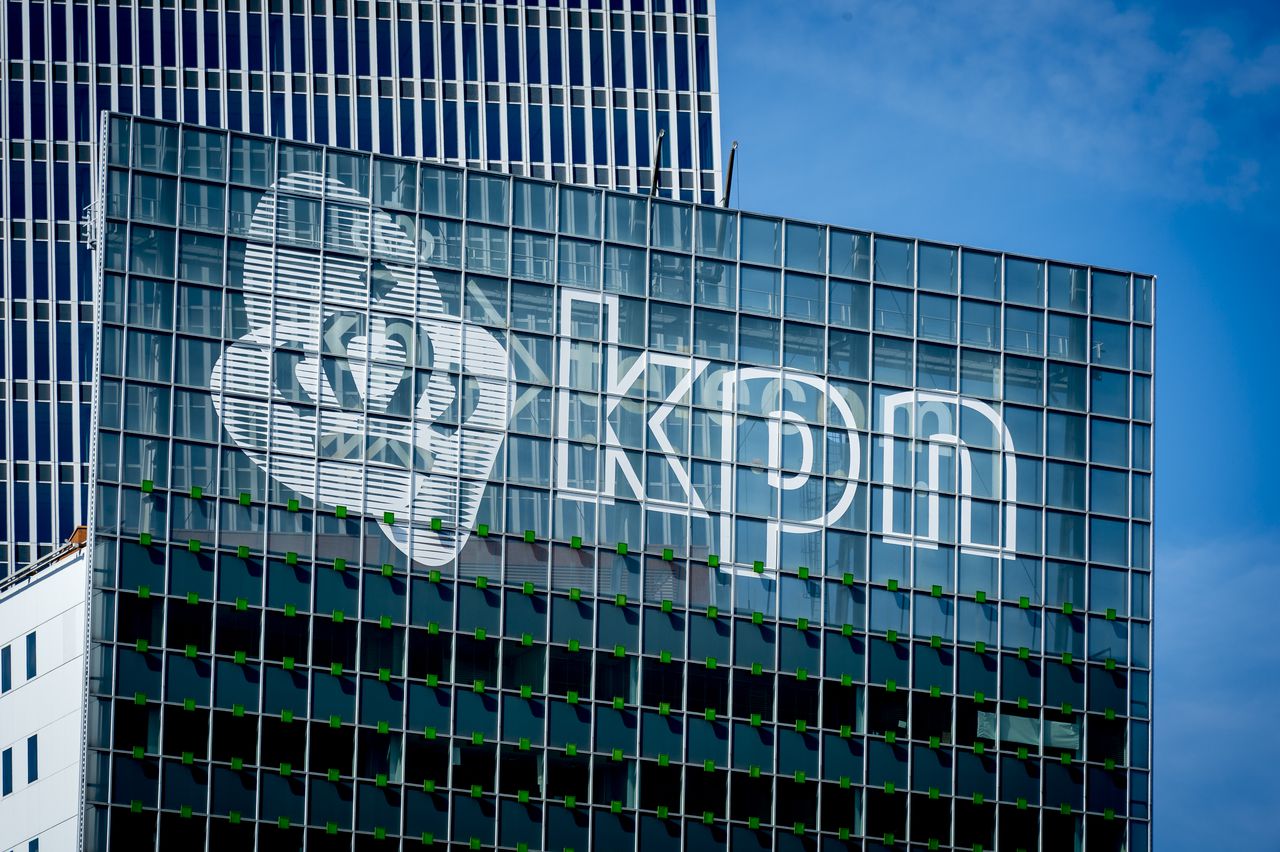 Kantoor van KPN op de Kop van Zuid in Rotterdam.
