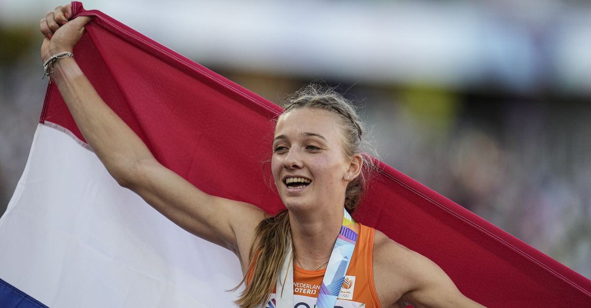 Femke Bol Takes Silver In 400 Meters Hurdles During World Athletics Championships Pledge Times 