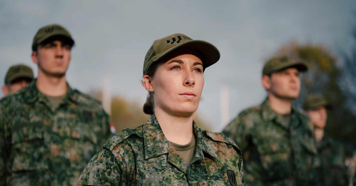 Tien weken militaire training: wat leert een burger hiervan? - NRC