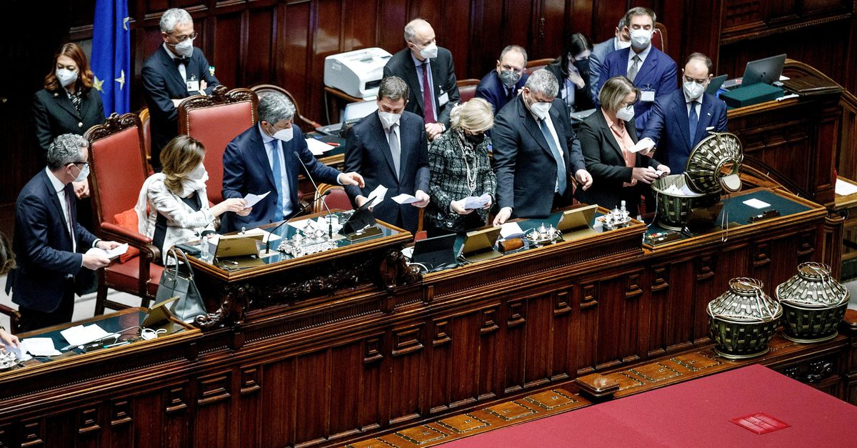 Sopra le righe Mattarella herkozen come presidente e italiano