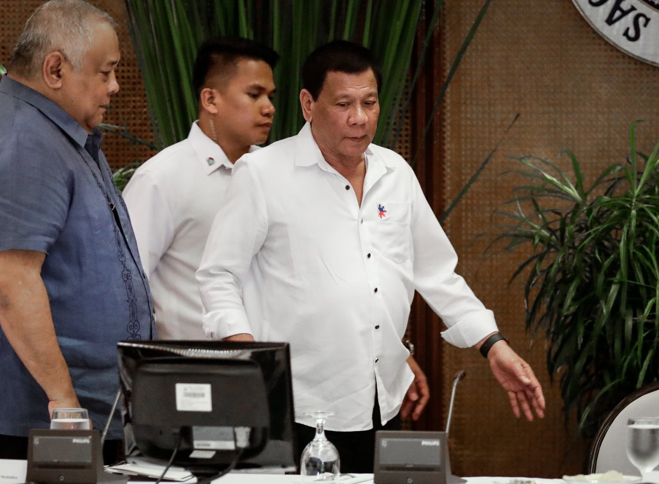 Duterte zet weer agenten in bij drugsjacht 