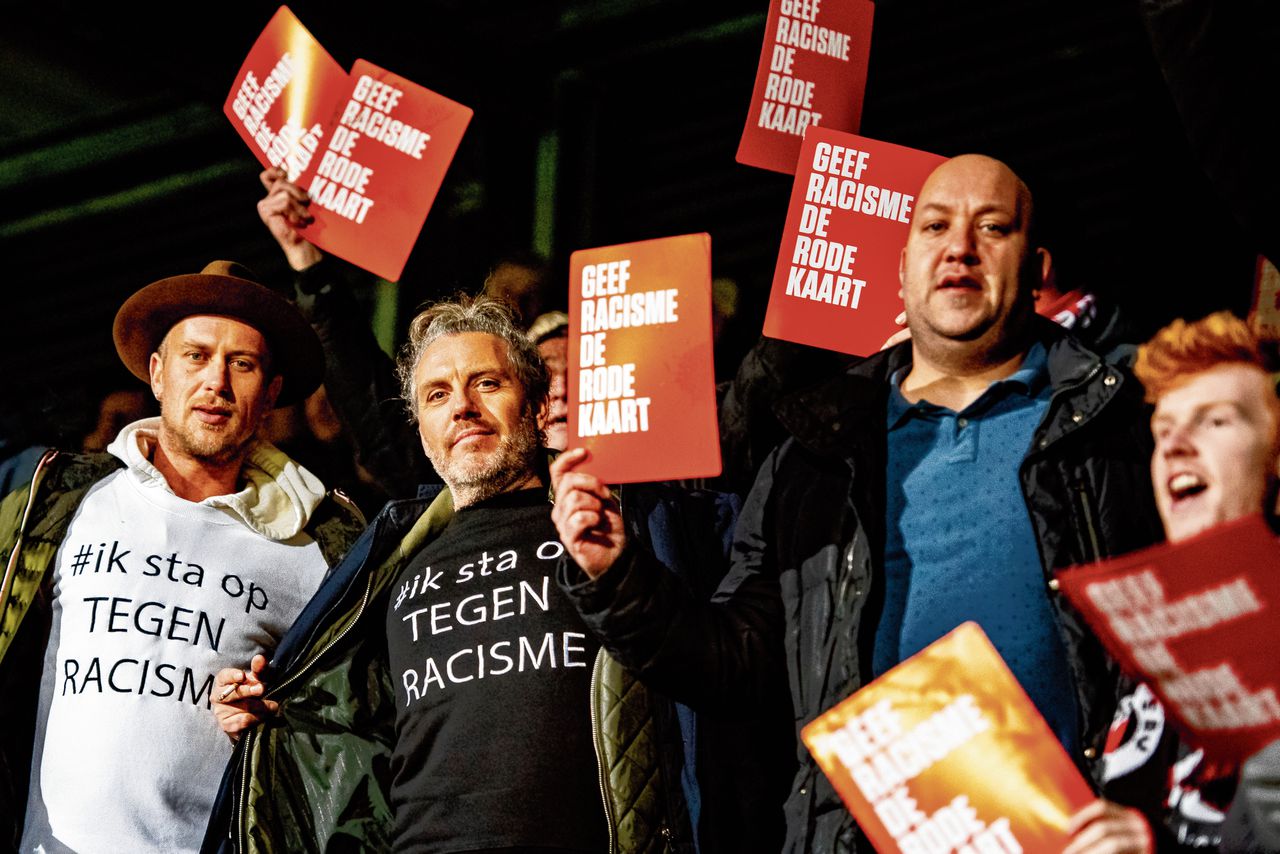 Bij Excelsior voerden fans eind 2019 actie tegen racisme.