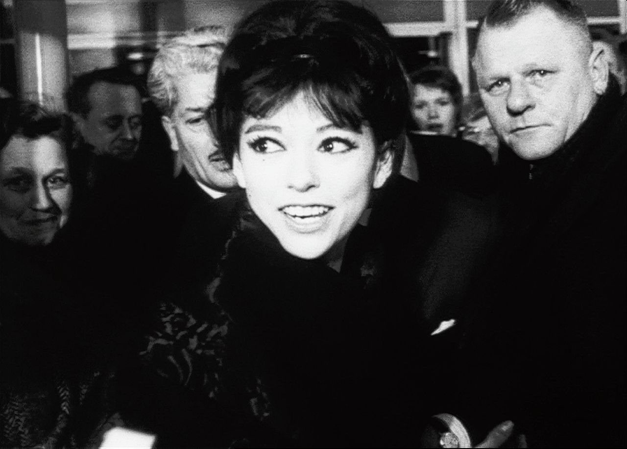 Rita Moreno bezoekt Amsterdam in 1963.