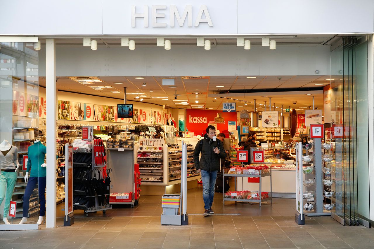 ‘Hema ontbindt contracten bestuurders eigen franchiseorganisatie’ 