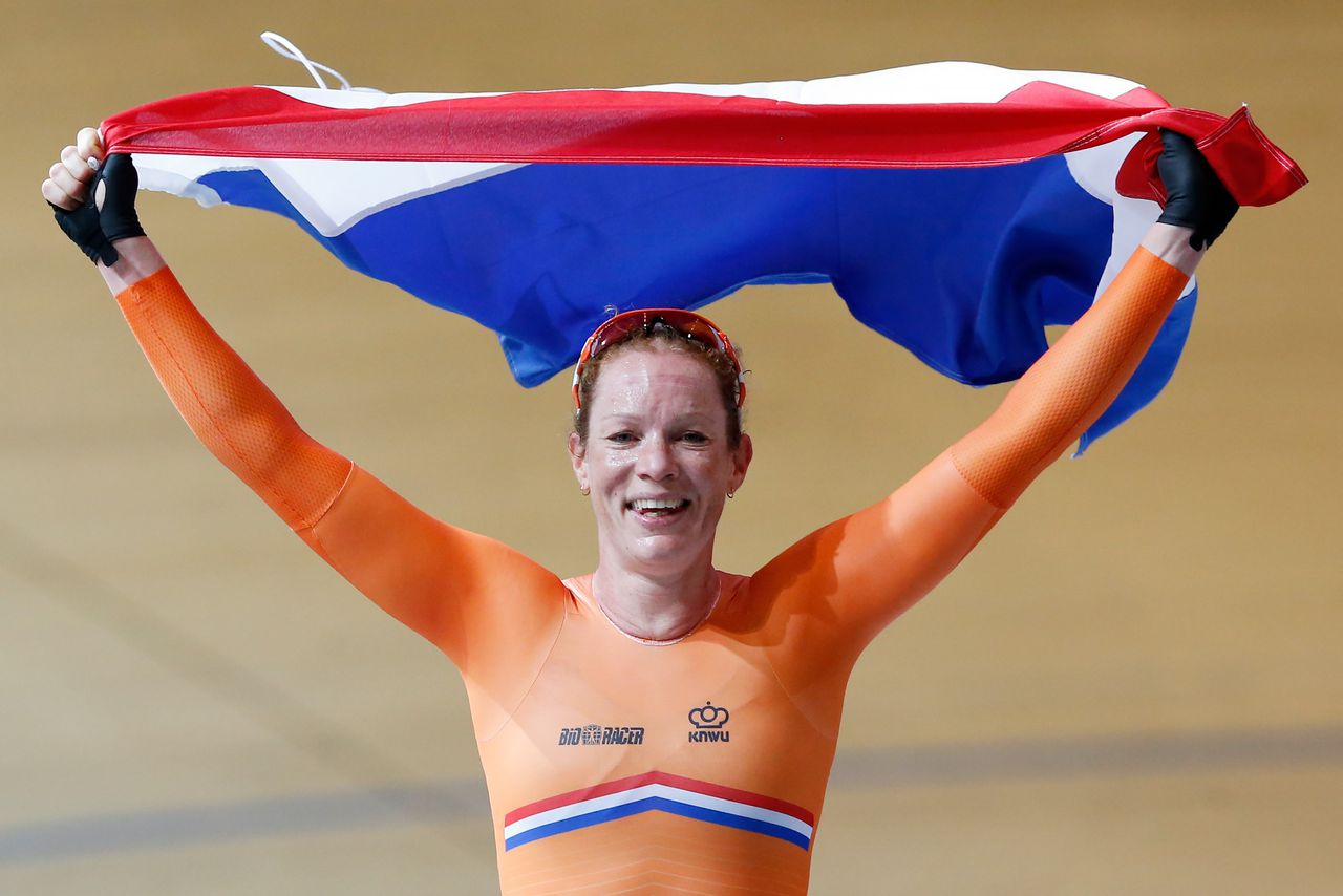 Wild pakt tweede goud op WK baanwielrennen NRC