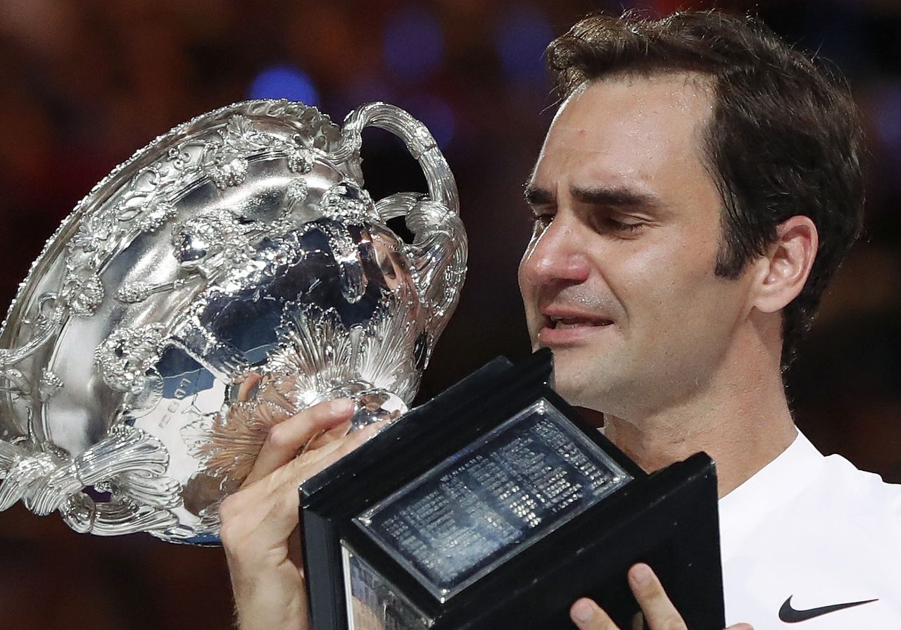 Federer maakt de grootste tennis-comeback ooit 