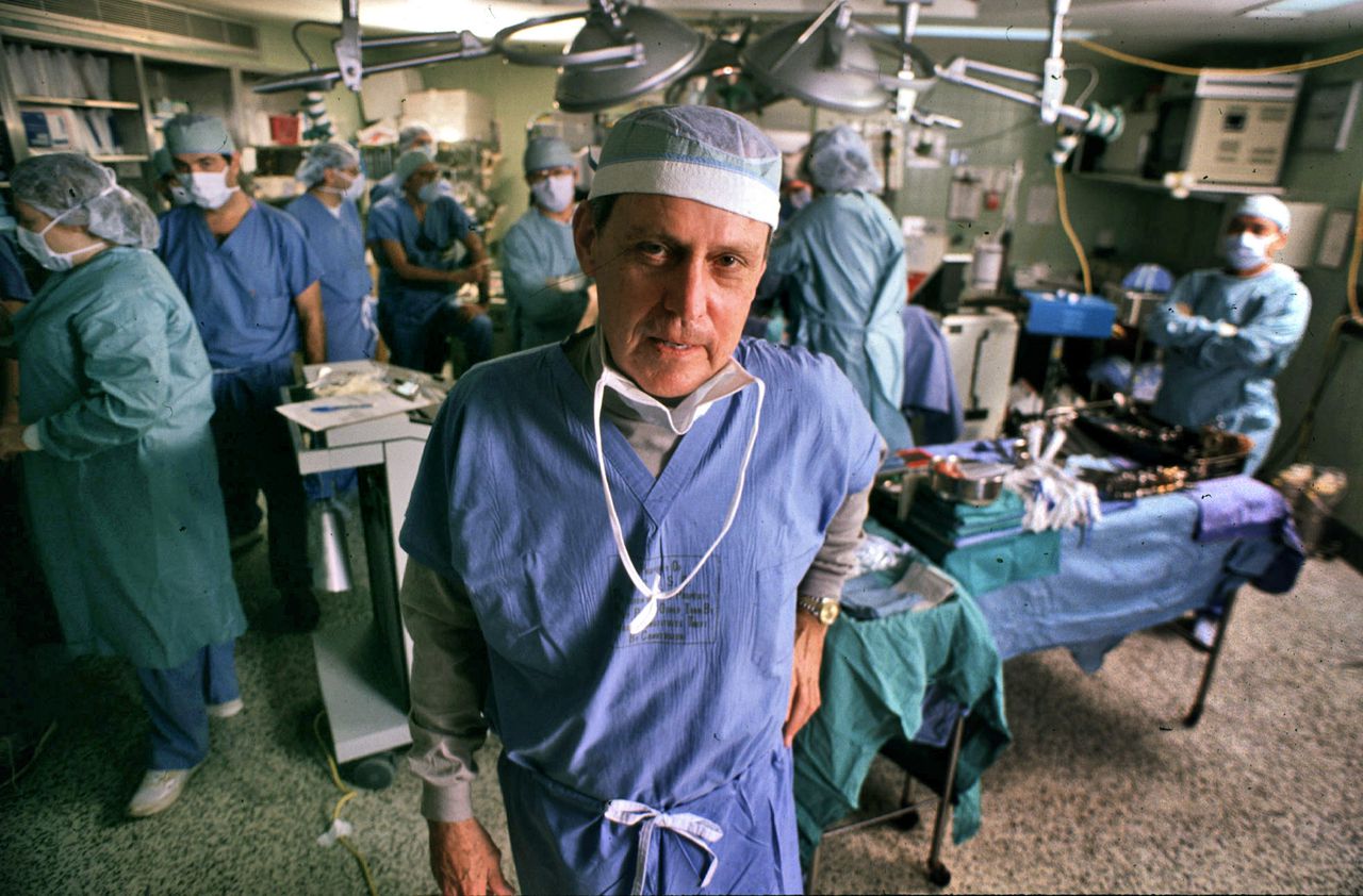 Transplantatiepionier Thomas Starzl (90) overleden 