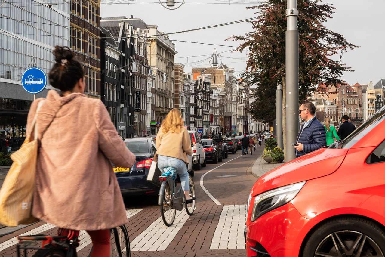 ‘Je kan het zo gek niet verzinnen of het gebeurt in deze file’ 