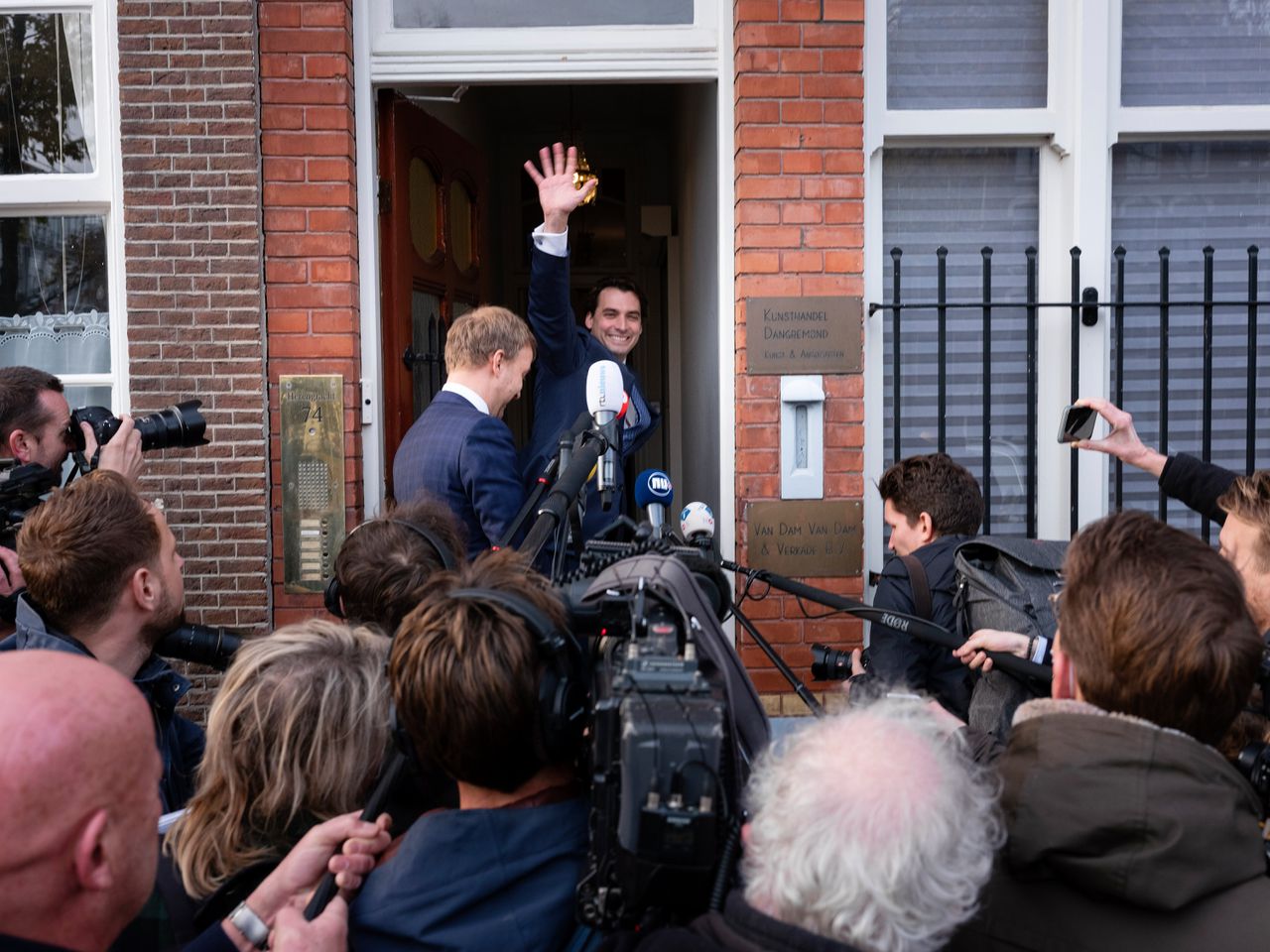 Baudet En Hiddema Laten Hun Partij In Verdwazing Achter Nrc