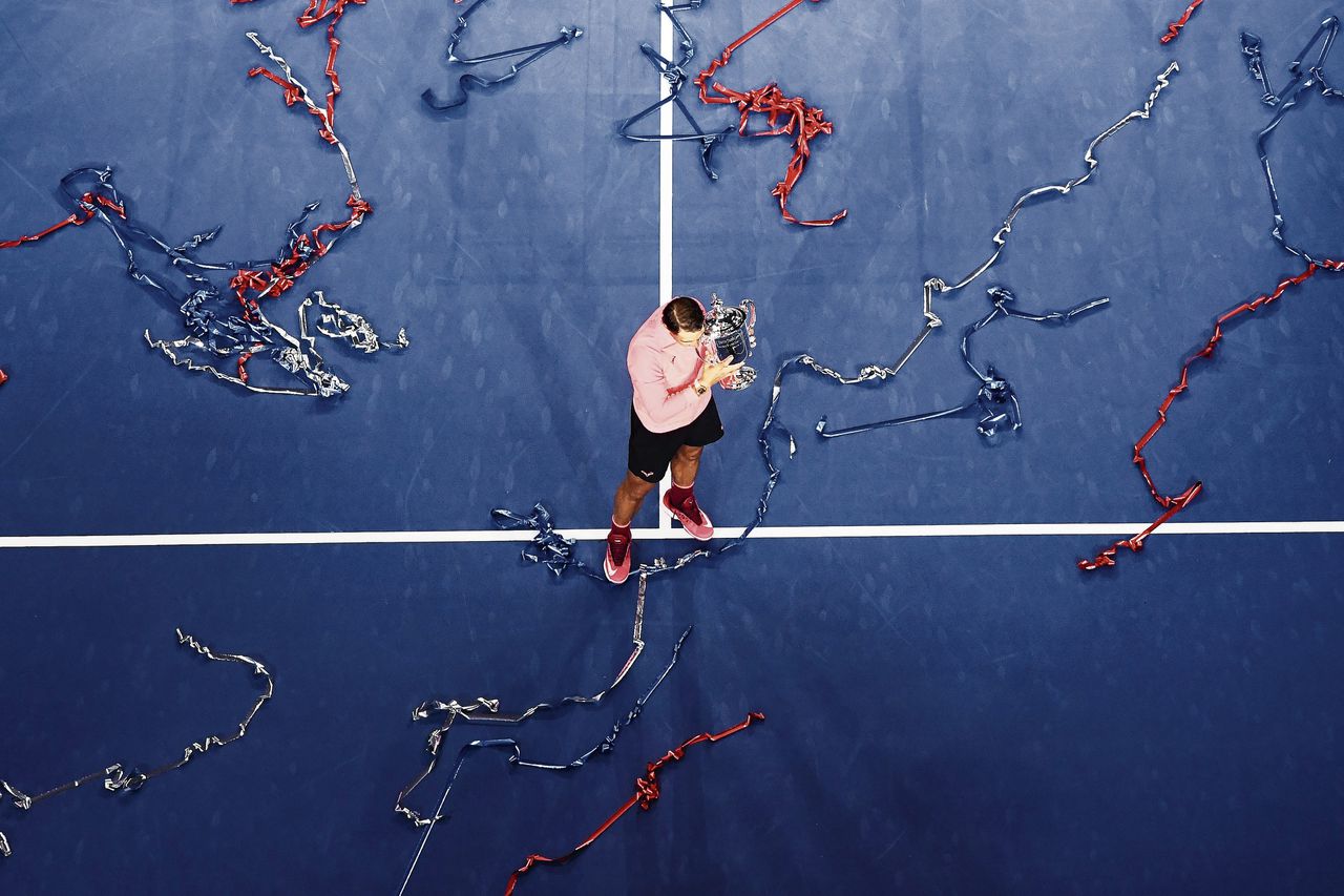 Rafael Nadal wint in New York zijn derde US Open-titel, en zijn zestiende grand slam.