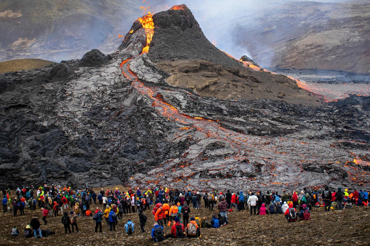 Vulkaanuitbarsting IJsland kan nog maanden duren 