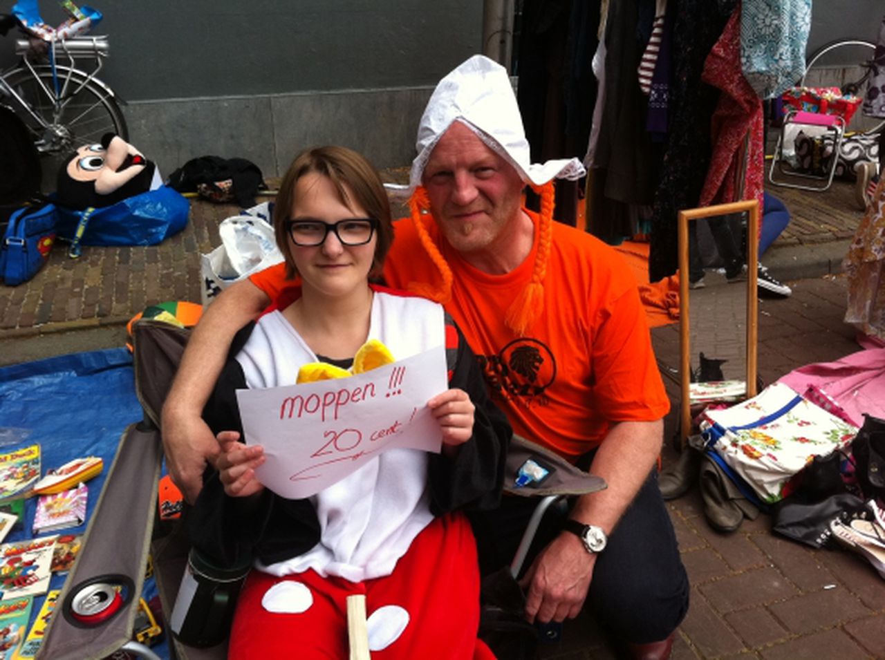 Jullie vieren jezelf koningsdag door de ogen van een duitser nrc