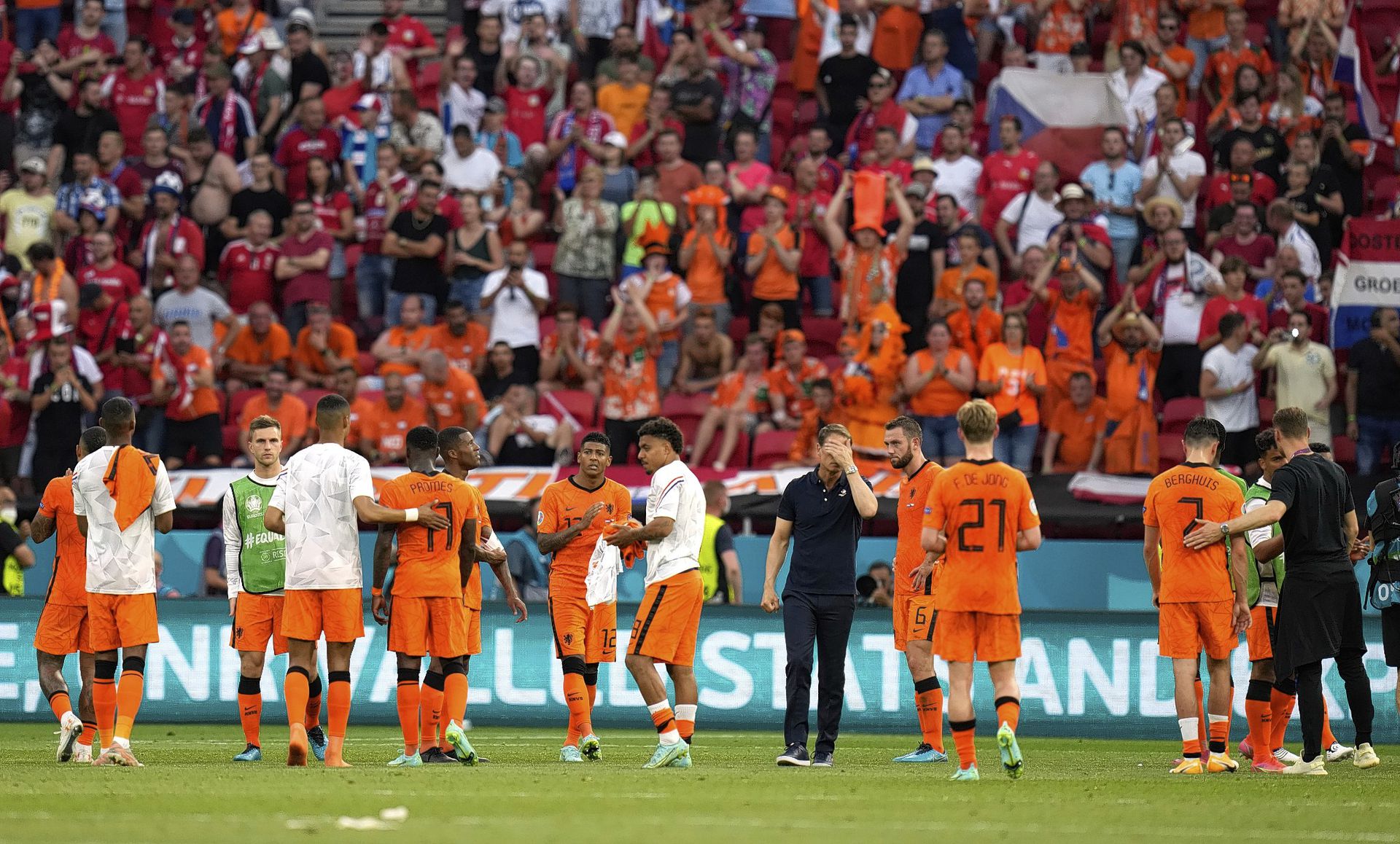 Het Nederlands elftal uitgeschakeld NRC