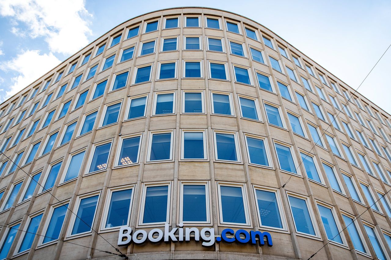 Het boekingsbedrijf met het hoofdkantoor in Amsterdam ontving over 2020 ruim 100 miljoen euro staatssteun.