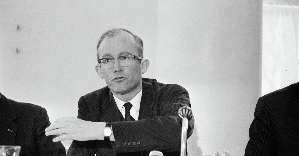 Oud-minister van Financiën Johan Witteveen overleden